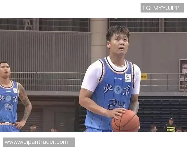北京篮球队在大师赛中的强劲表现与战术分析探讨